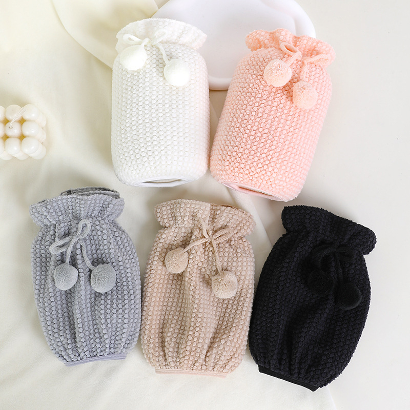 Biroja aizsargpiedurknes pārsegs – pūkains audums, noturīgs pret traipiem, rudens–ziemas sezona, vienkrāsains, izšūts