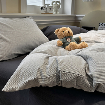 Išplauta medvilninė patalynė, keturių dalių komplektas, dryžių ir languoto rašto modelis, reaktyvinis dažymas