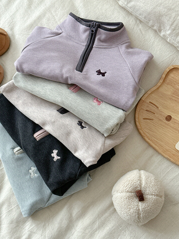 Laste etnilise stiiliga fliisvoodriga soe pikkade varrukatega pullover (ilma kapuutsita), peamine materjal akrüül, vooder polüester, vanus 3–8 aastat