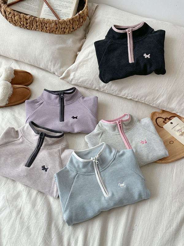 Laste etnilise stiiliga fliisvoodriga soe pikkade varrukatega pullover (ilma kapuutsita), peamine materjal akrüül, vooder polüester, vanus 3–8 aastat