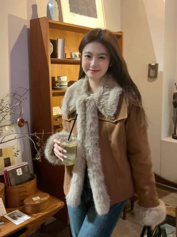 Ζακέτα Chenille με polo γιακά, χωρίς μανίκια – Άνοιξη 2025, σπάντεξ κάτω από 30%