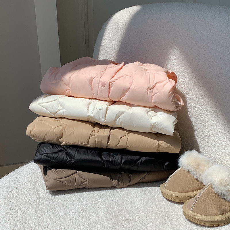 Gyerekeknek szóló pehely mellény kacsa pehely tartalom 81–85%, rövid modell, egy soros zárás