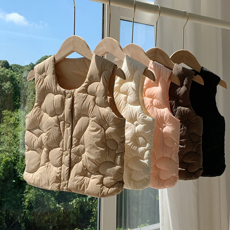 Gyerekeknek szóló pehely mellény kacsa pehely tartalom 81–85%, rövid modell, egy soros zárás