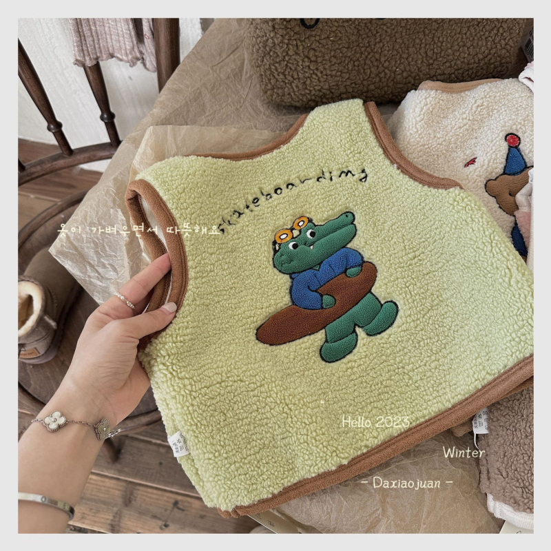 Laste vest, Korea stiil, vanuserühm 1–3 aastat, sügis-talv, 100% polüester.