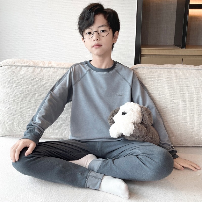 Gyerek téli otthoni ruházat szett – koreai stílusú pulóver, vastag fleece, hosszú ujjú, kerek nyakú