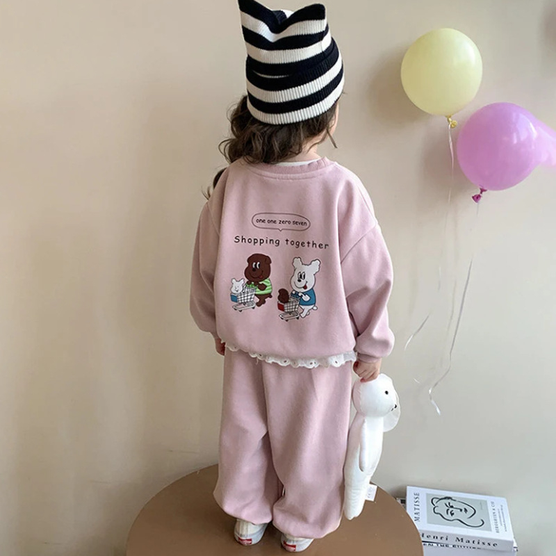 Baru Bear Gyerekeknek két darabos sportos szett, pamut-poliészter keverék (55% pamut, 45% poliészter), 3–8 éveseknek, állat/rajzfilm mintázat