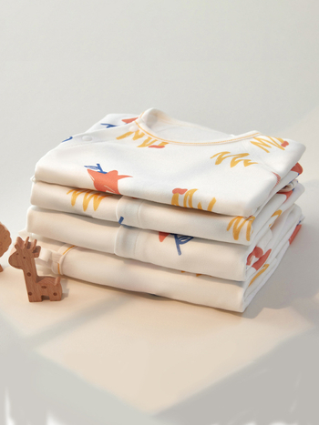 Naujagimio medvilninis marškinėliai su apvaliu kaklu | 100% medvilnė, unisex, 0-12 mėnesių, visiems metų laikams