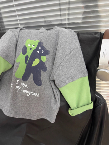 Uniszex önmelegítő velúr termális alsó réteg, hosszú ujjú, téli/ősz; stílus: Korean Version; termék szám 2618; összetétel: 95% poliészter, 5% spandex.