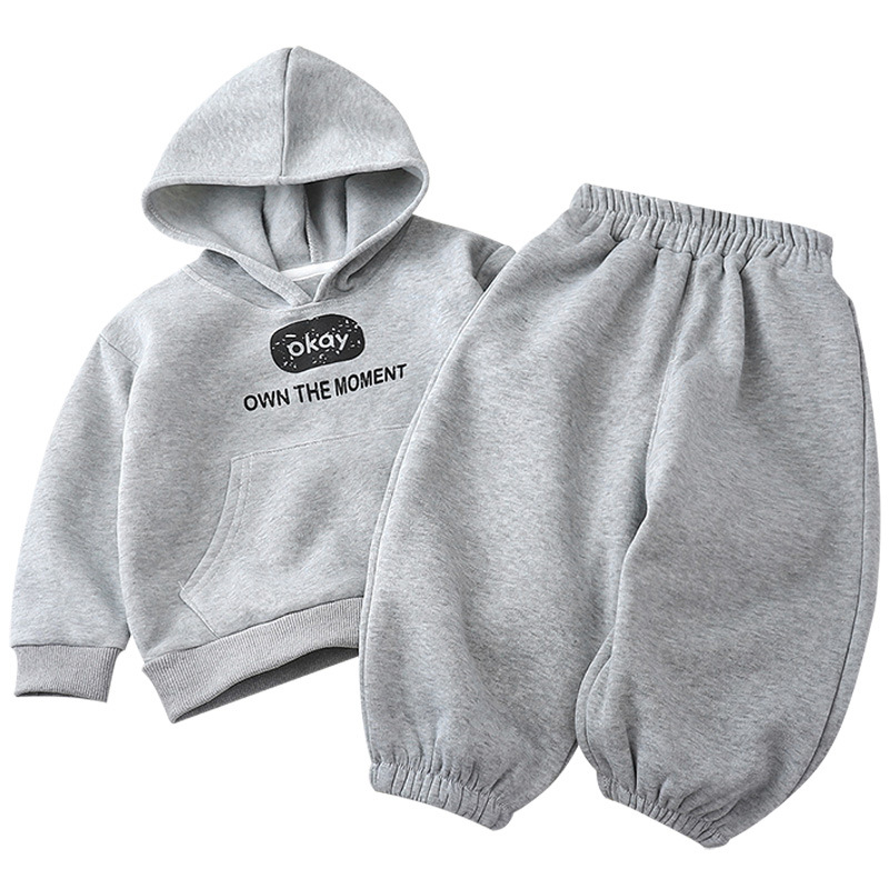 Dječji fleksi set s kapuljačom od dva dijela, hoodie i dugačke hlače, debeli flis, uzorak s slovima, za dob 3–8 godina, jesen-zima