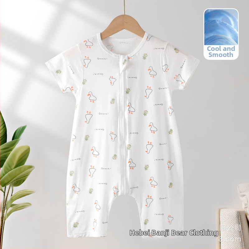 Bērnu vasaras guļammaiss – karikatūru raksts, audums no atjaunojamām šķiedrām, oderējums no ķīmiskām šķiedrām, rāvējslēdzējs: neilons, vecums 0-3 gadi.