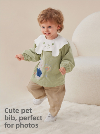 Vaikų vandeniui atsparus corduroy smock su bib, animacinis raštas, 100% poliesteris, amžius 0–1 metų, ruduo 2025