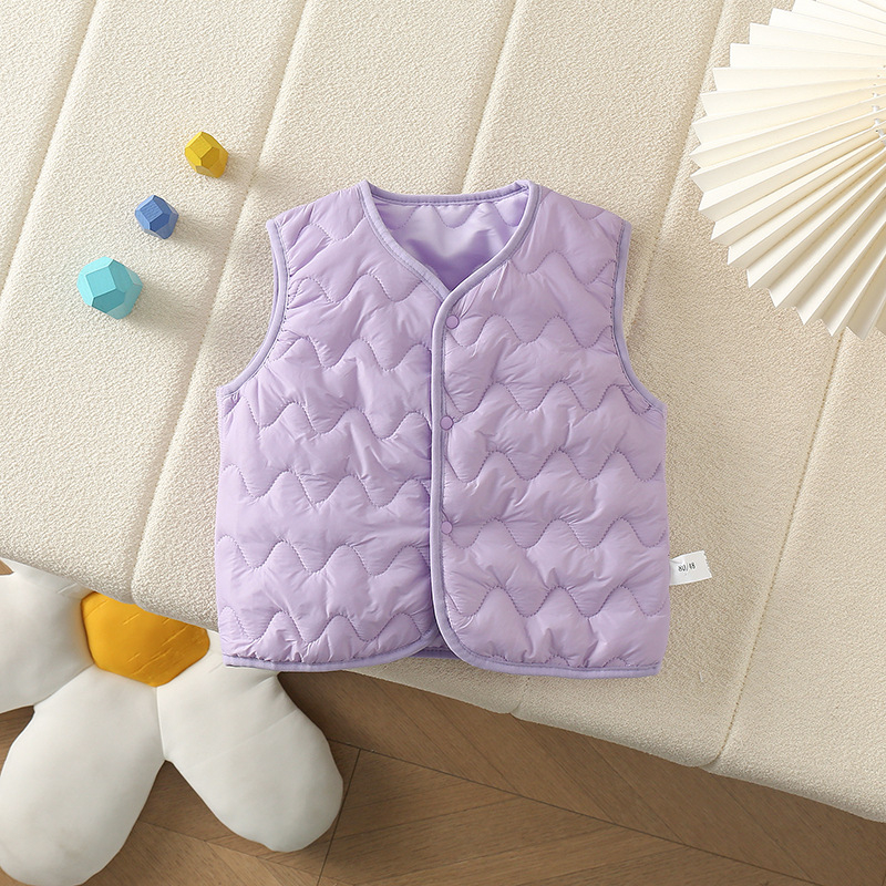 Gyerek mellény - vastag, kardigán-stílusú, kapucni nélküli, fő anyag: 100% poliészter, bélés és töltet poliészter