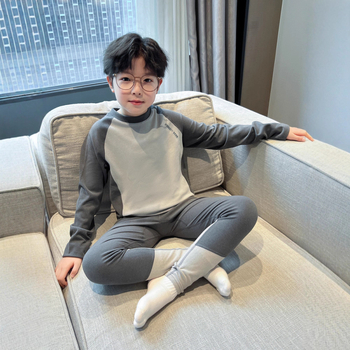 Vaikų fliso šiluminis komplektas rudens–žiema, storas, apvalia kaklo viršūnė ir kelnės, berniukams nuo 8 metų (140 cm+), namų drabužiai miegui