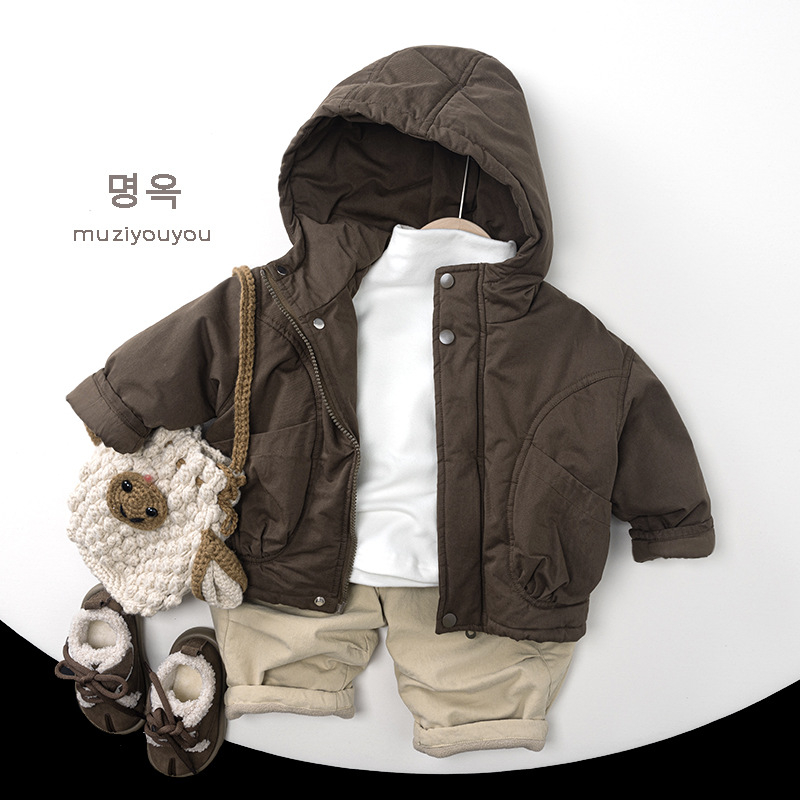 Bērnu kokvilnas jaka, Korejas stilā, poliesteru pildījums, kokvilnas ārējais audums, kokvilnas oderējums, rāvējslēdzējs