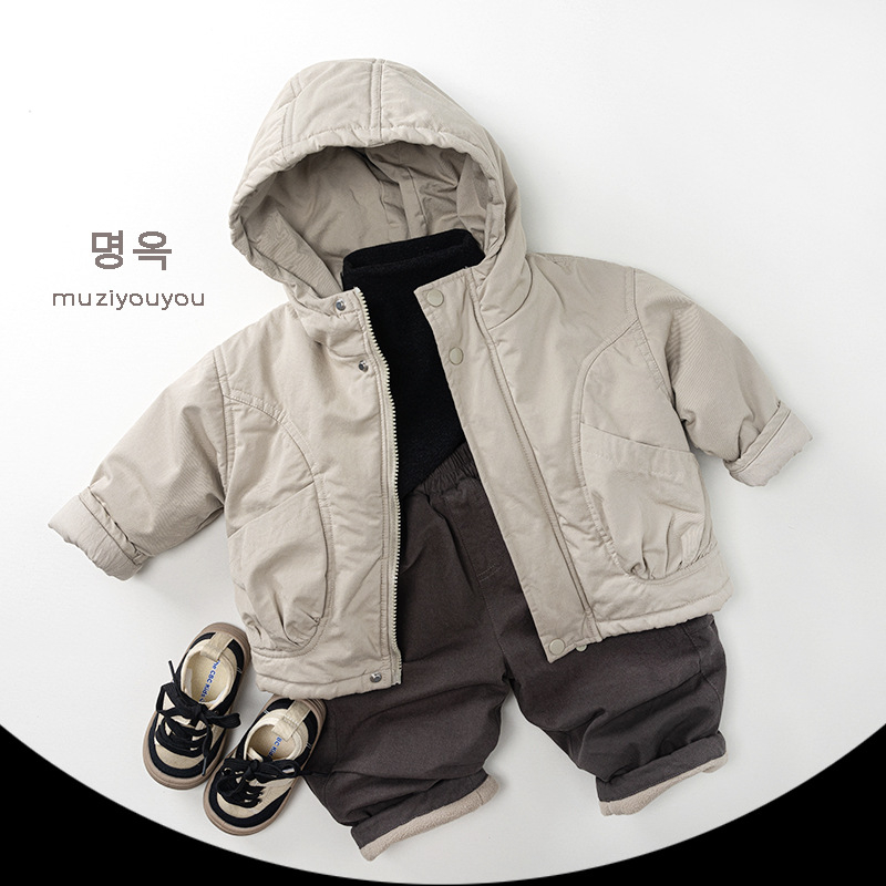 Bērnu kokvilnas jaka, Korejas stilā, poliesteru pildījums, kokvilnas ārējais audums, kokvilnas oderējums, rāvējslēdzējs