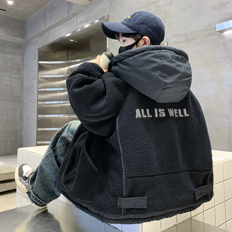 Fiúknak téli fleece kapucnis dzseki, vastag, poliészter külső és bélés, cipzáras záródás