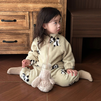 Kisgyerekeknek szóló két darabos pizsama cipzárral, koreai stílusú, téli vastag, állat/animációs minta