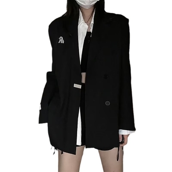 Дамски пиджак за костюм със свободен силует, полиестрова материя, съдържание полиестер 80–90%, яка лацела