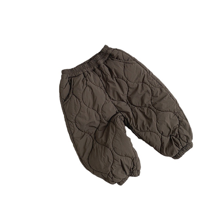 Gyerekeknek szóló nadrág, koreai stílusban, nylon kötött anyagból 100%, középső derekú gumis derékkal, 3–8 éveseknek (tél/ősz)