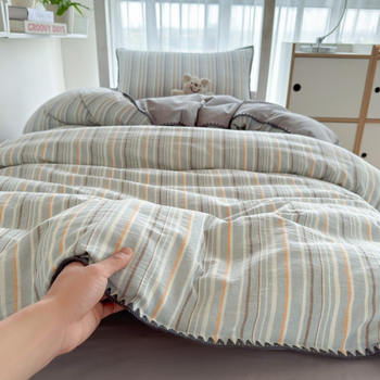 Set posteľnej bielizne z čistej bavlny, tri diely, šitie quilt, tie-dye potlač, hustota tkaniny 130x70, počet vlákien 40, štýl plachty, moderný minimalizmus