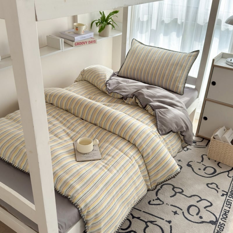 Set posteľnej bielizne z čistej bavlny, tri diely, šitie quilt, tie-dye potlač, hustota tkaniny 130x70, počet vlákien 40, štýl plachty, moderný minimalizmus