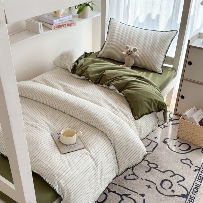 Set posteľnej bielizne z čistej bavlny, tri diely, šitie quilt, tie-dye potlač, hustota tkaniny 130x70, počet vlákien 40, štýl plachty, moderný minimalizmus