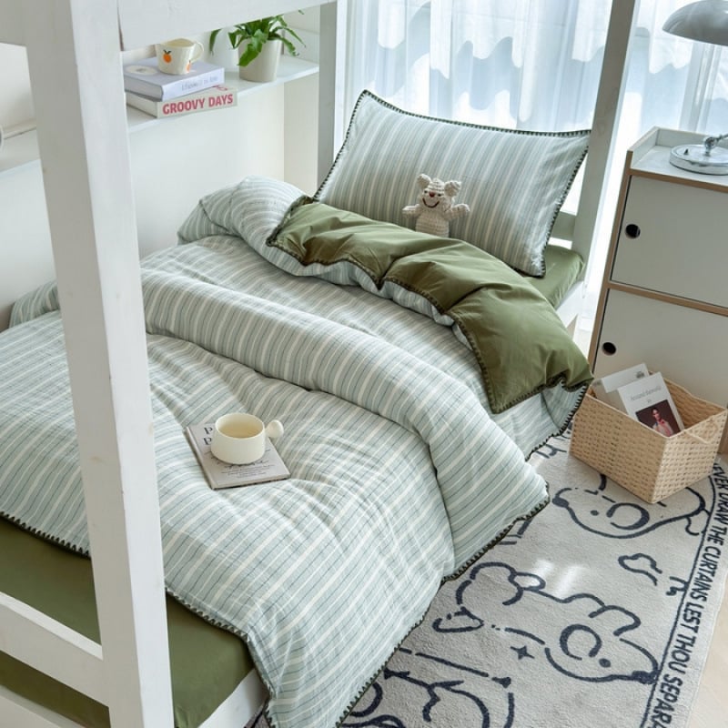 Set posteľnej bielizne z čistej bavlny, tri diely, šitie quilt, tie-dye potlač, hustota tkaniny 130x70, počet vlákien 40, štýl plachty, moderný minimalizmus