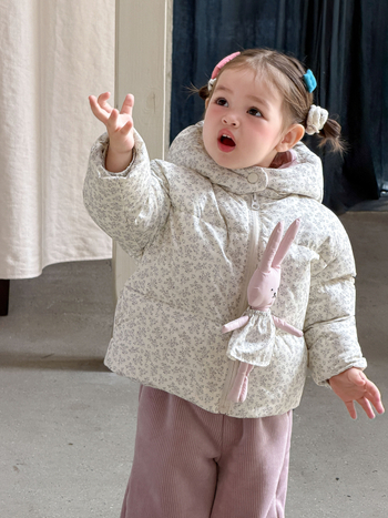 Lányoknak szóló téli pehelydzseki, koreai stílus, rajzfilm mintával, 86–90% pehelytartalom