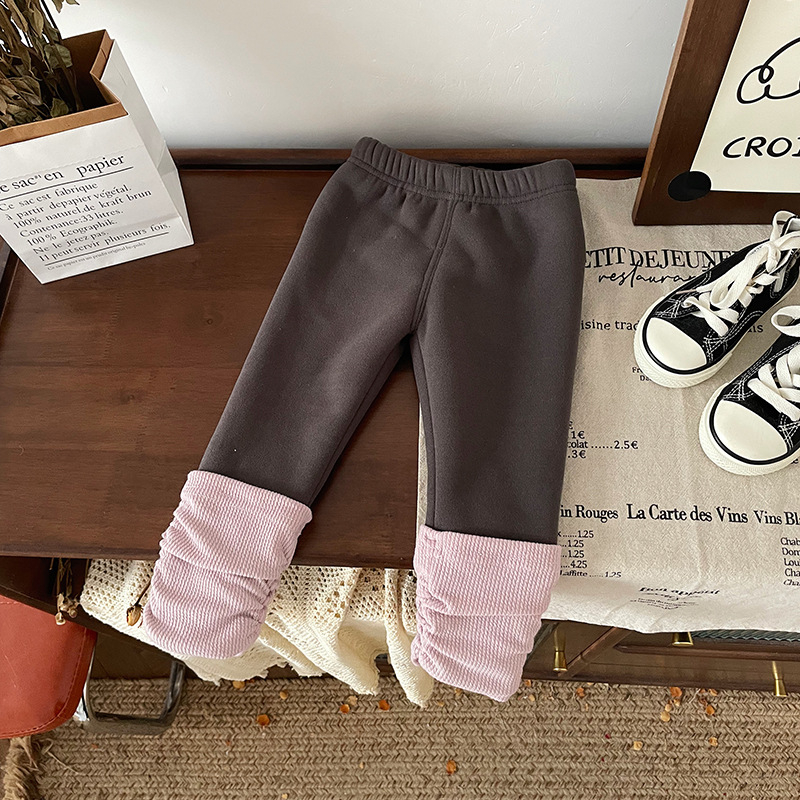 Colanți pentru copii cu căptușeală fleece, lungime integrală, talie medie cu elastic, pentru fetițe 1–3 ani, material din amestec poliester.