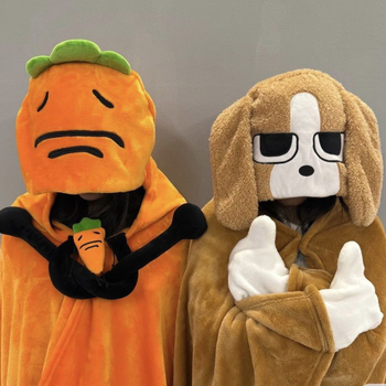 Pledas su gobtuvu, pomponai, didelis tinklo raštas, poliesteris, animacinio stiliaus