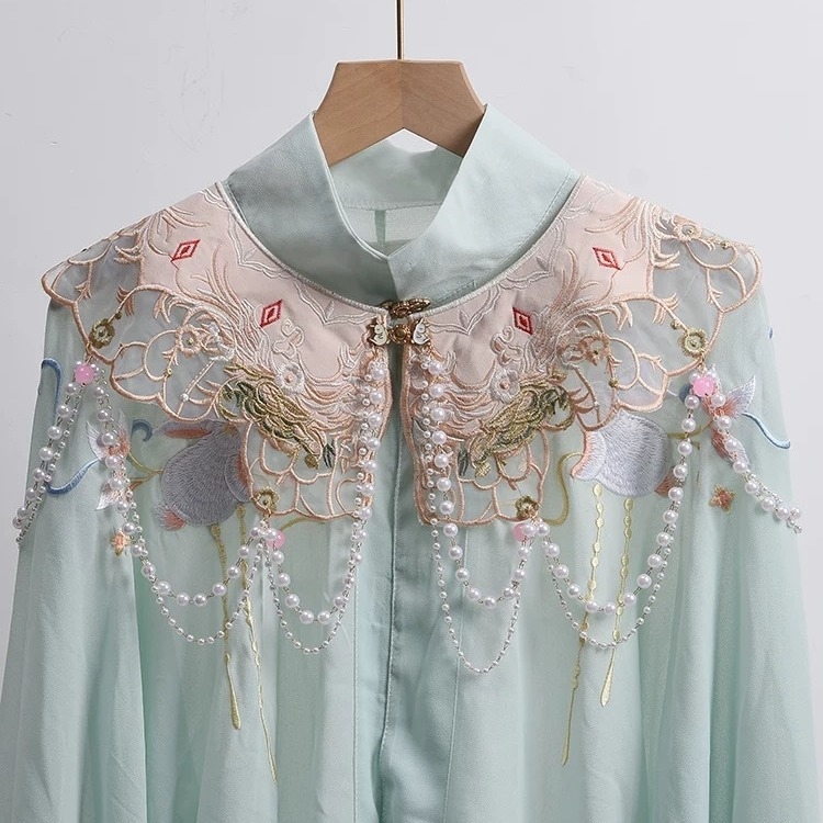 Saten kaput-vest za antički kostim, lagani luksuzni stil, jacquard ukras ručni pleteni detalj
