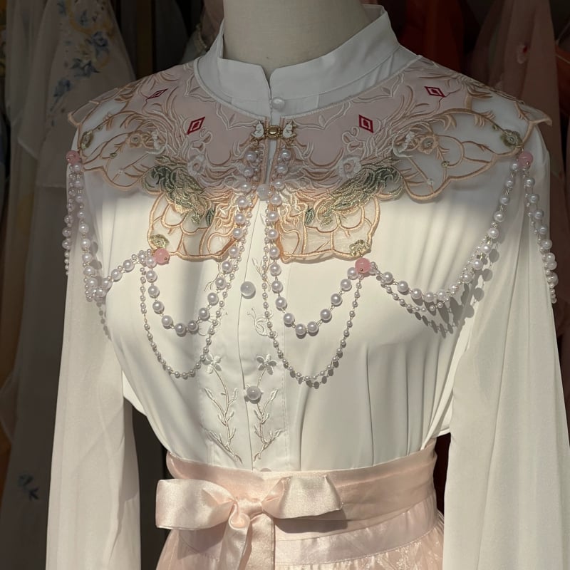 Saten kaput-vest za antički kostim, lagani luksuzni stil, jacquard ukras ručni pleteni detalj