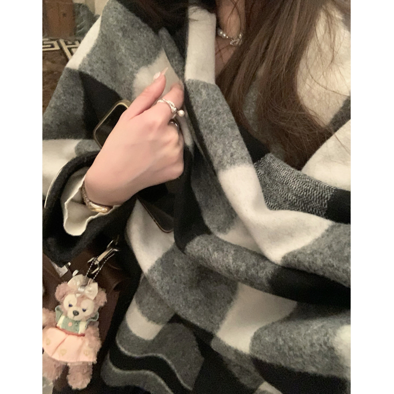 Șal unisex cald, în stil capă cu ciucuri (Primăvara, Material: Alt, Model: Unicolor, Funcție: Cald)