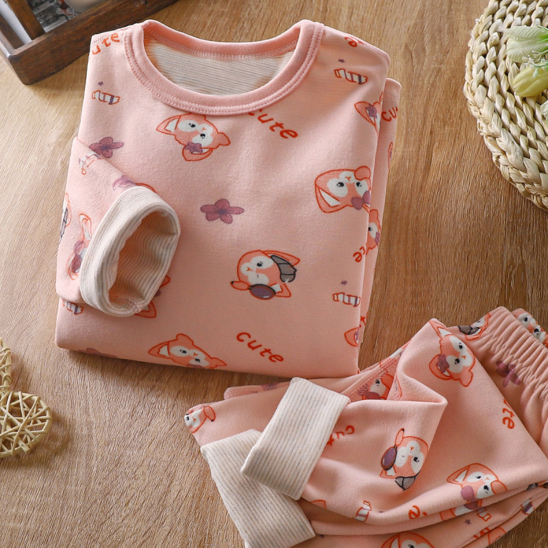 Gyerekeknek készített varrat nélküli termikus alsóruha szett, uniszex, vékony poliészter anyag (65%), rajzfilm minta, 1–3 éves korosztálynak