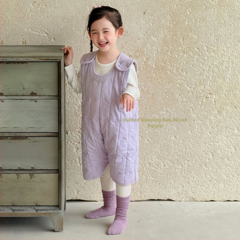 Laste soe ööriide kombinesoon - 90% polüester, Wool Silk kangas, pehme töötlemine, sobib 3–8-aastastele