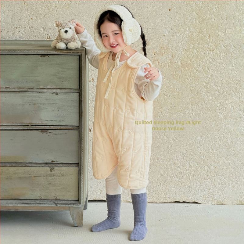 Laste soe ööriide kombinesoon - 90% polüester, Wool Silk kangas, pehme töötlemine, sobib 3–8-aastastele