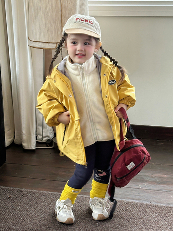 Lányoknak szóló kapucnis, szélálló 3-in-1 téli kabát fleece-béléssel és műszőr belsővel