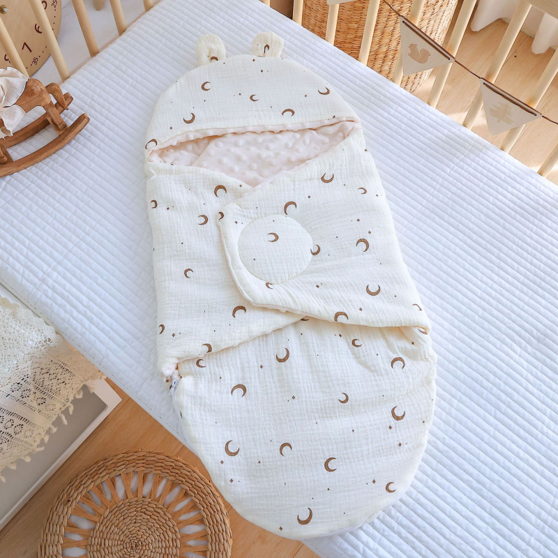 Quiltuotas kūdikio miegas maišelis – dviejų viename wrap, stora medvilnė 95%+, poliesterio pamušalas, poliesterio užpildas, pavasaris‑ruduo