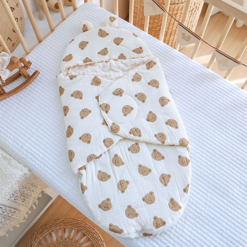 Quiltuotas kūdikio miegas maišelis – dviejų viename wrap, stora medvilnė 95%+, poliesterio pamušalas, poliesterio užpildas, pavasaris‑ruduo