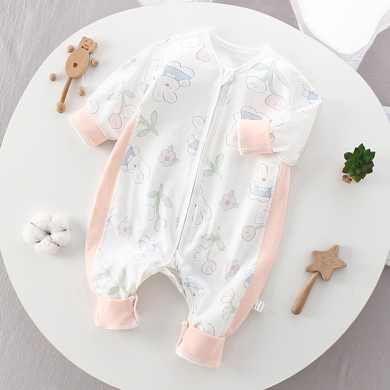 Viengubis kūdikių miego maišelis su atskirai kojomis, 100% medvilnės audinys ir užpildas, 1–3 metų amžiaus, pavasaris–ruduo, karikatūrų raštas