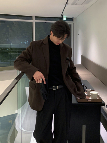 Meeste villane bleiser Koreai stiilis, vaba lõige, talviseks kandmiseks, ees kaks nuppu