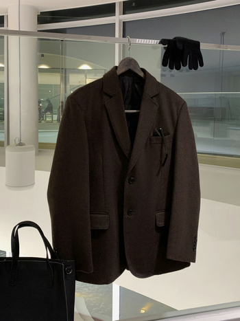 Meeste villane bleiser Koreai stiilis, vaba lõige, talviseks kandmiseks, ees kaks nuppu