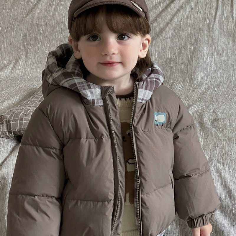 Kétoldalas gyerek dzseki kapucnival, téli, 86–90% pehely, koreai stílus, nylon külső, poliészter bélés