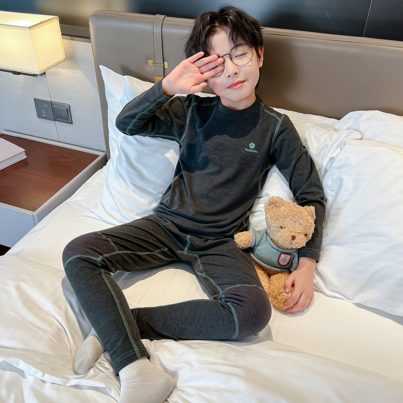 Детски комплект пижами за момчета, памук, дебел и топъл модел, подходящ за зимно-есенно-пролетно ползване