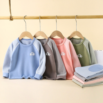 Gyerekek melegítő termo otthoni ruházat csíkos mintával, Derong poliészter anyag, 94% poliészter, antibakteriális, meleg és nedvességelvezető, koreai stílus (Derong poliészter; 94% poliészter; csíkos; antibakteriális; nedvességelvezetés)