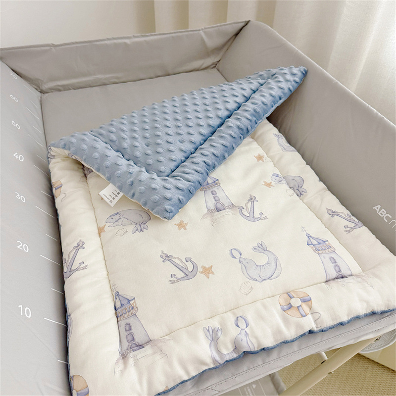 Bestme zīdaiņu matrača paliktnis ar Silk Cotton pildījumu un tīru kokvilnas audumu, raksts Seal Sailor, zīdaiņiem