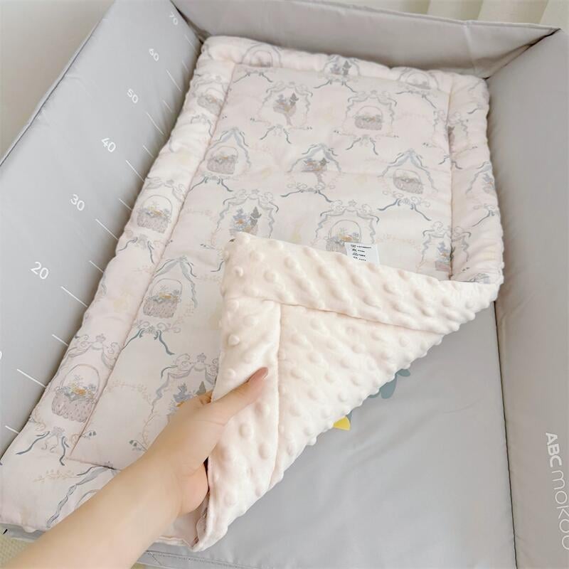 Bestme zīdaiņu matrača paliktnis ar Silk Cotton pildījumu un tīru kokvilnas audumu, raksts Seal Sailor, zīdaiņiem