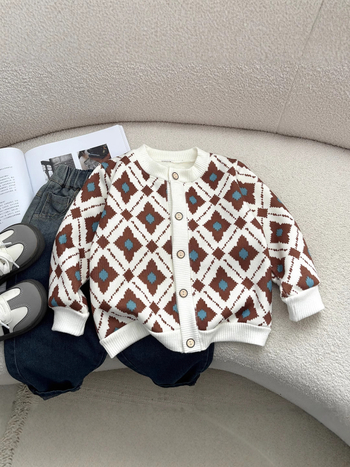 Uniszex gyerek téli kabát fleece béléssel, V-nyakú, gombos záródás