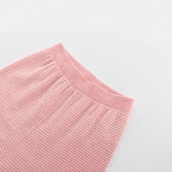 Gyermekeknek készült német fleece béléses nadrág, csíkos mintával, hosszú, elasztikus derékrész