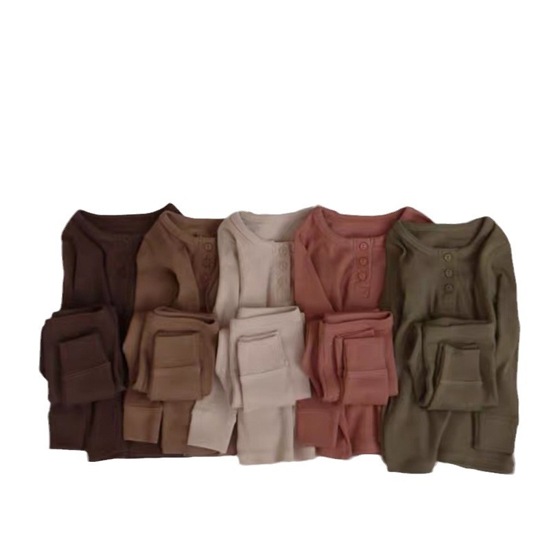 Koreai stílusú gyerekeknek szánt pamut két részes pizsama szett, tavaszra, 95% pamut, nedvességelvezető, antistatikus, 3–8 éveseknek.